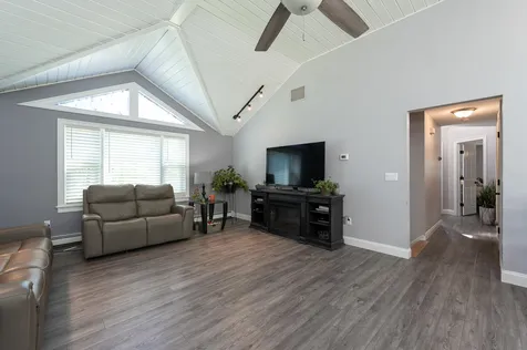 556 Union Road Belmont NH 03220