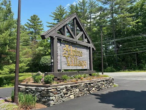 94 Alpine Village Drive Woodstock NH 03262