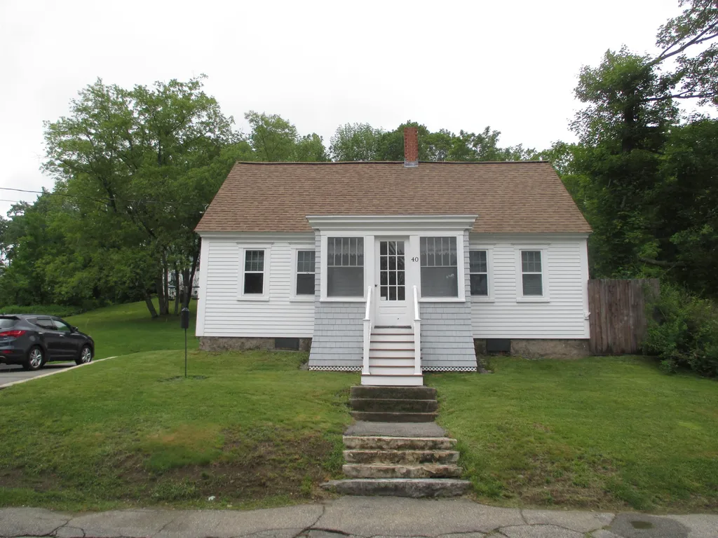 40 Dawson Street Milton NH 03851