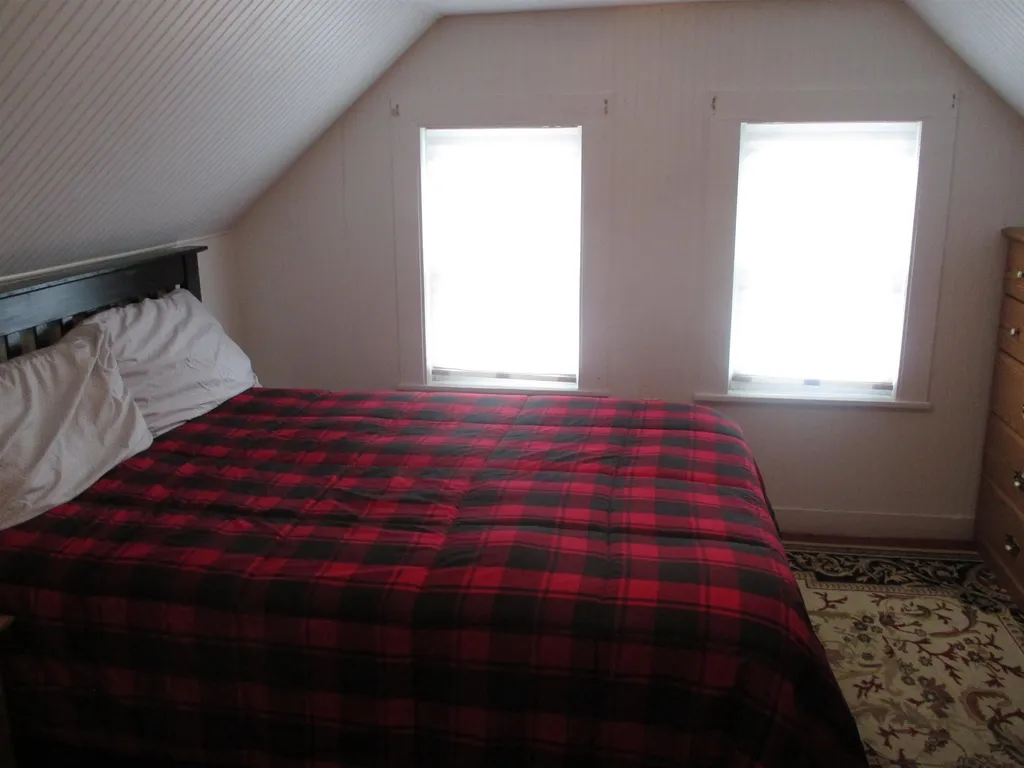40 Dawson Street Milton NH 03851
