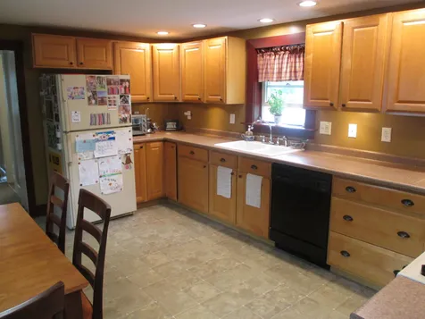 40 Dawson Street Milton NH 03851