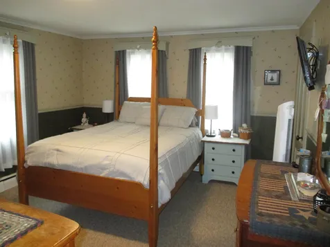 40 Dawson Street Milton NH 03851