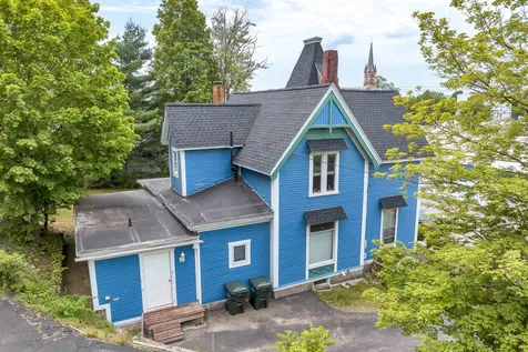 899 Union Avenue Laconia NH 03246