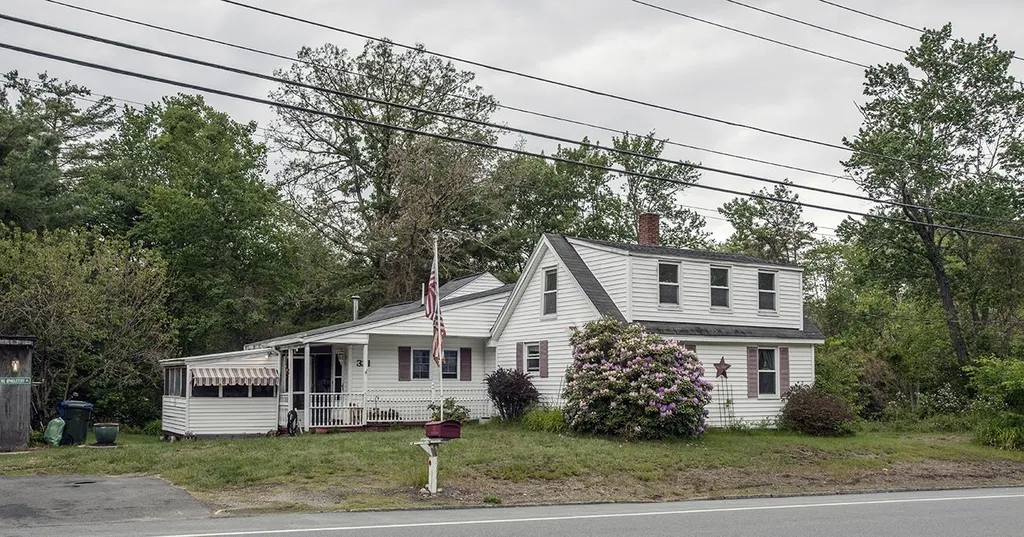 321 Mammoth Road Londonderry NH 03053