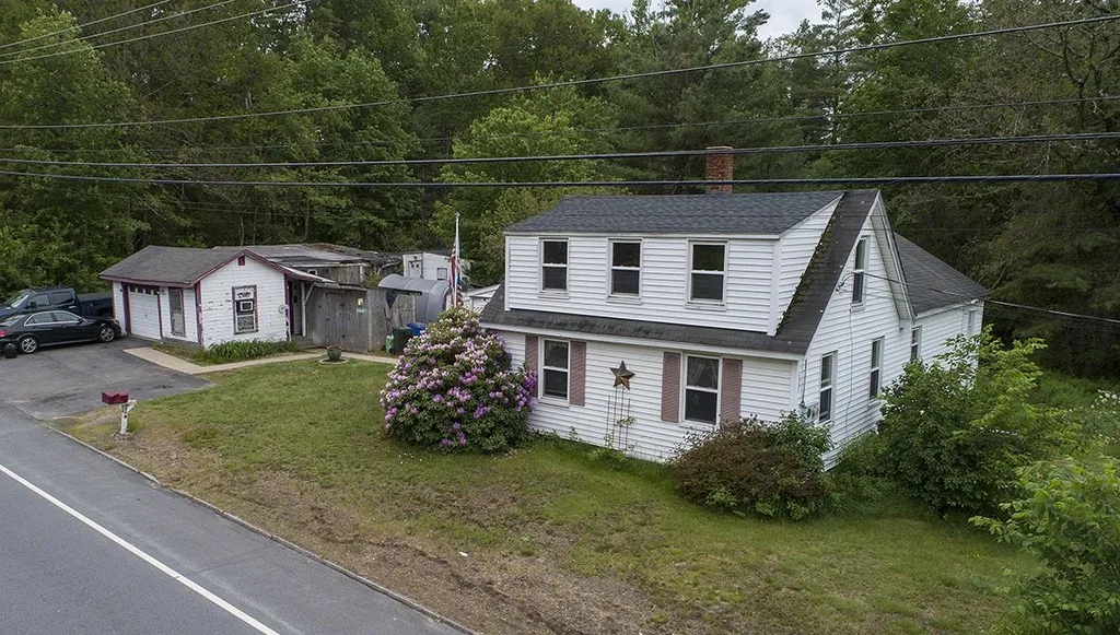 321 Mammoth Road Londonderry NH 03053