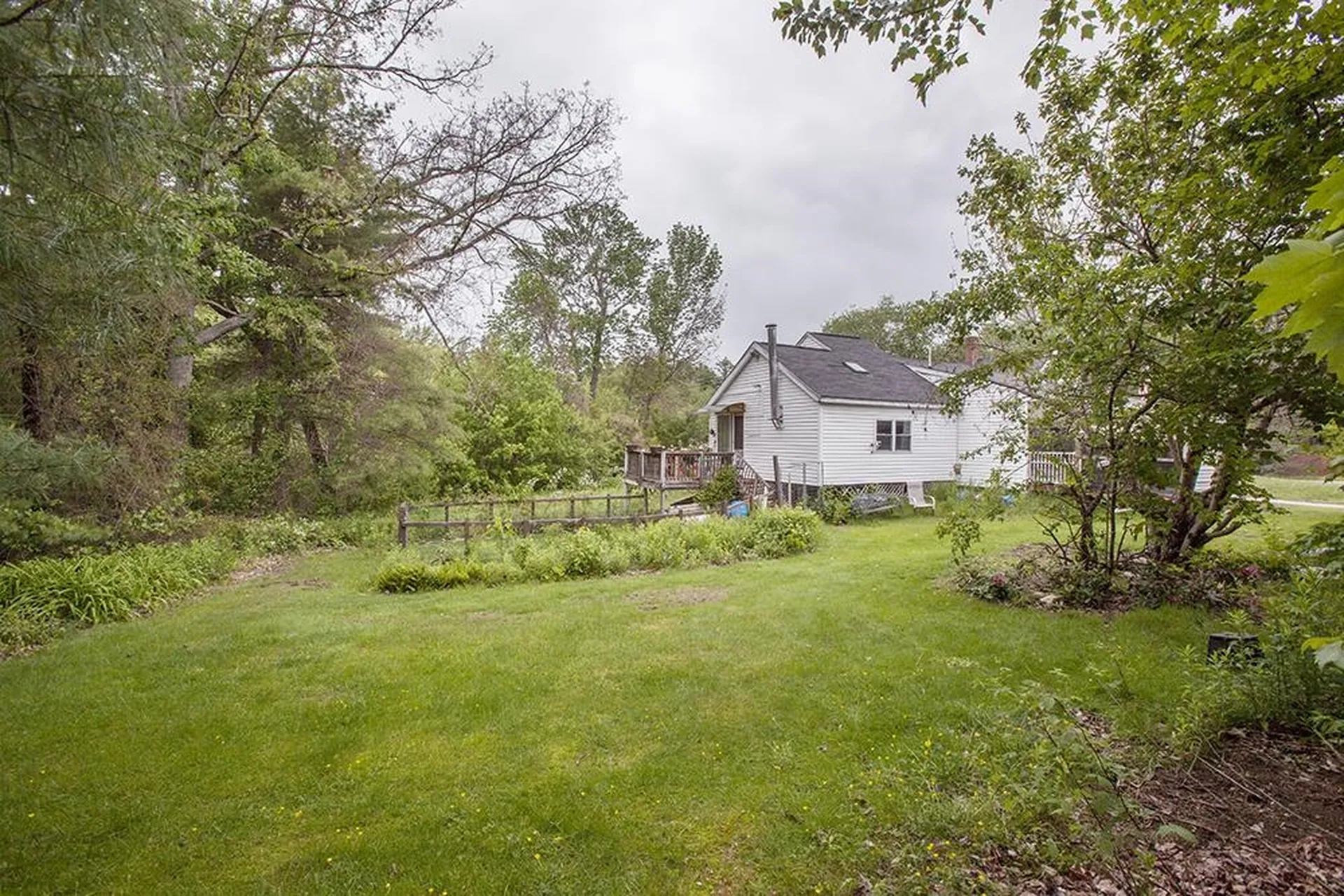 321 Mammoth Road Londonderry NH 03053