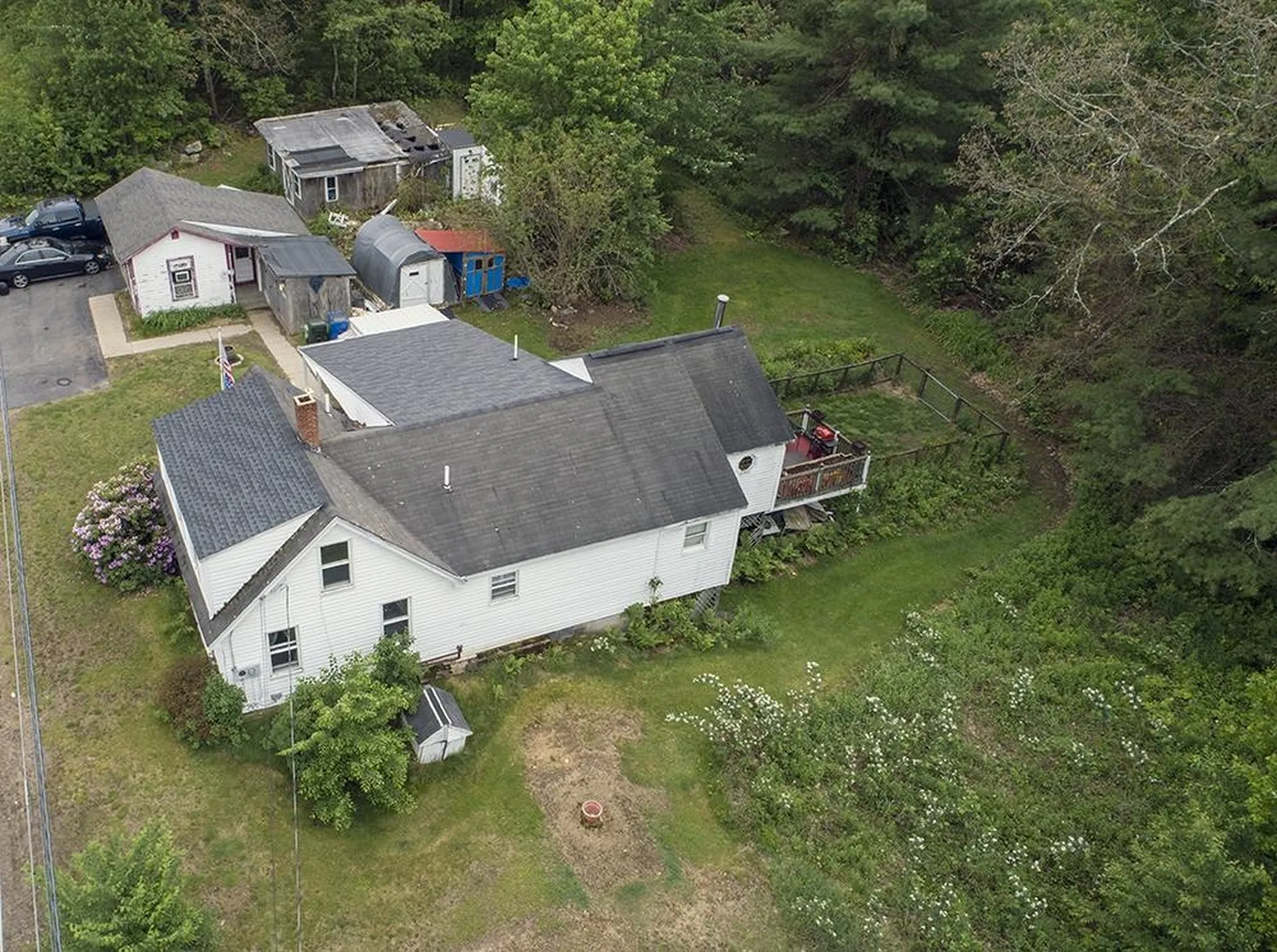 321 Mammoth Road Londonderry NH 03053
