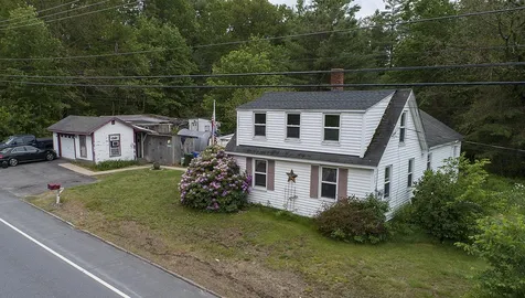 321 Mammoth Road Londonderry NH 03053