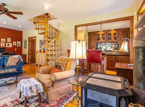 123 Old Henniker Road Hopkinton NH 03229