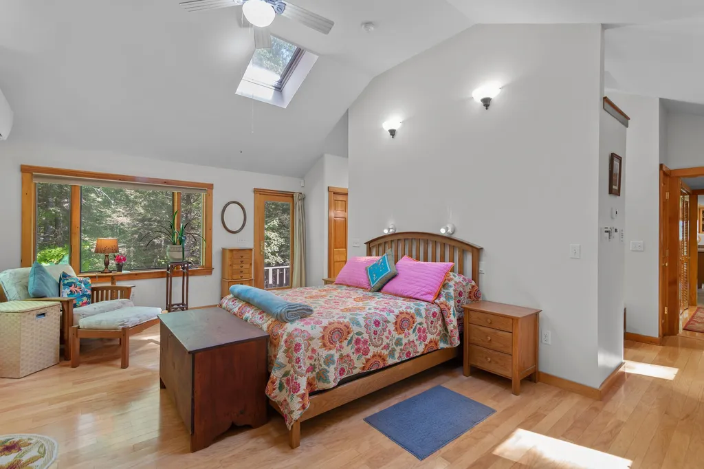 21 Allens Avenue Lee NH 03861