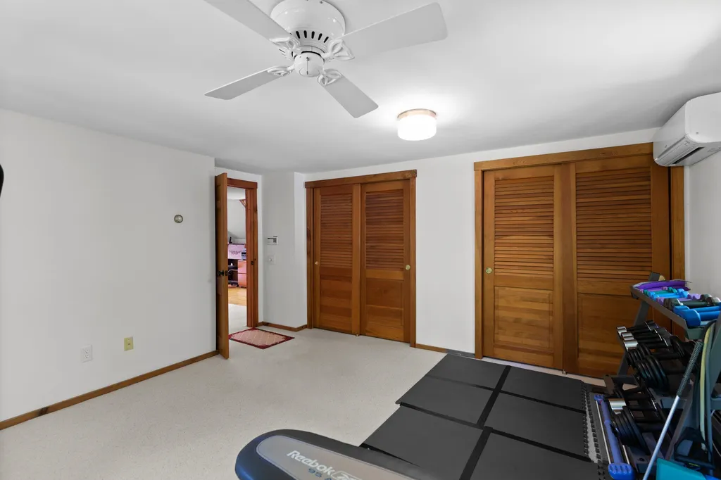 21 Allens Avenue Lee NH 03861