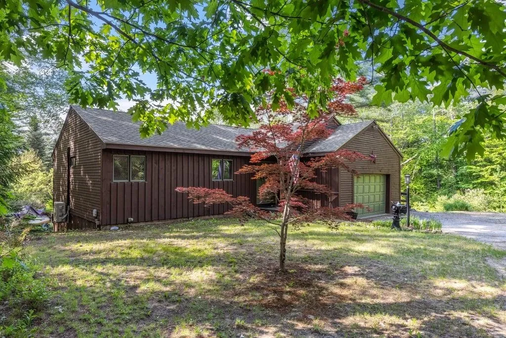 75 Evergreen Drive New Hampton NH 03256