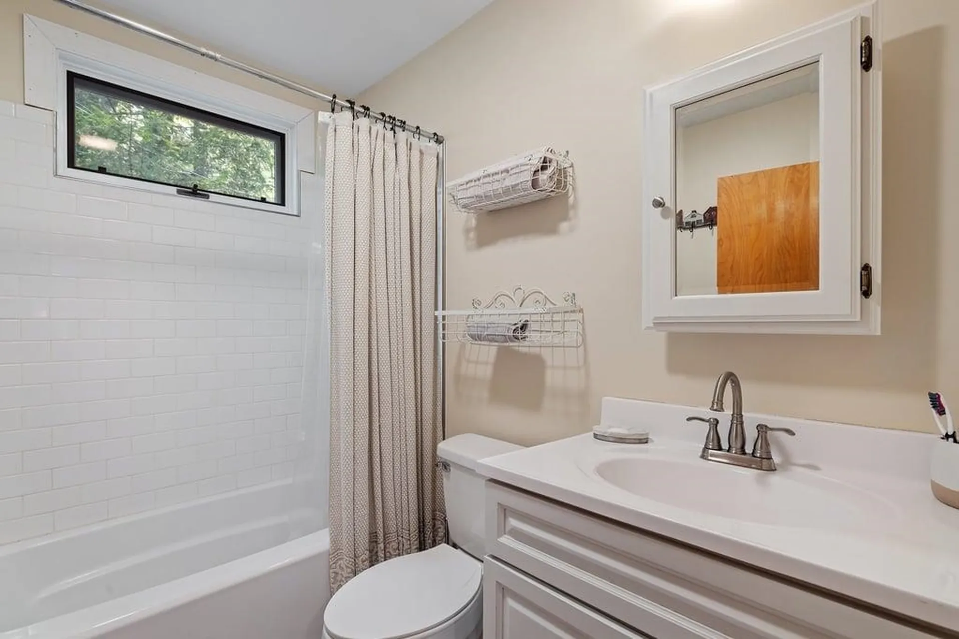 75 Evergreen Drive New Hampton NH 03256