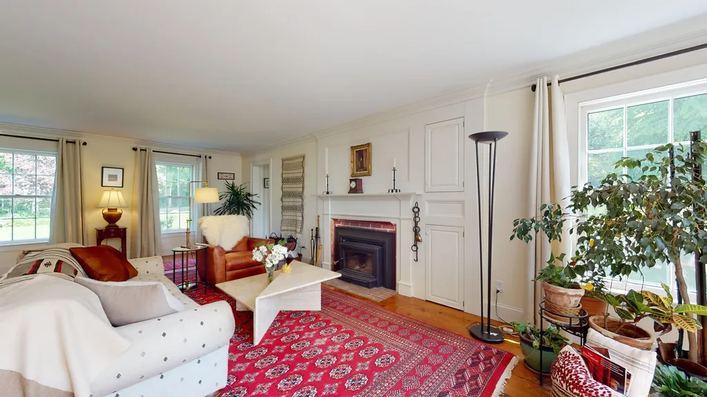 1595 Delong Road Cornwall VT 05753