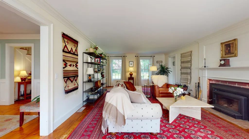 1595 Delong Road Cornwall VT 05753