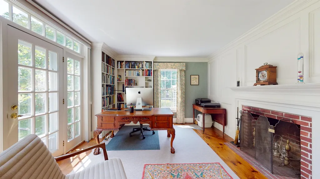 1595 Delong Road Cornwall VT 05753