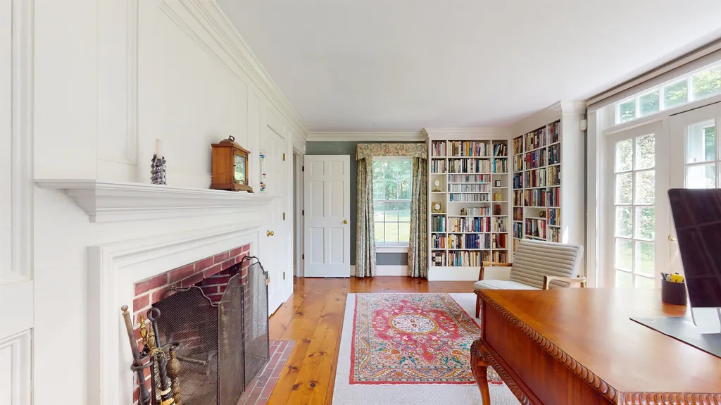 1595 Delong Road Cornwall VT 05753