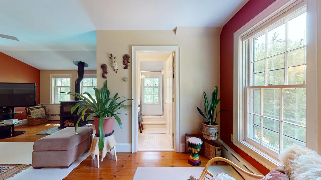 1595 Delong Road Cornwall VT 05753