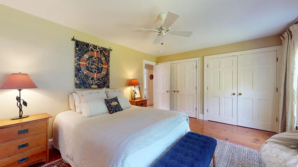 1595 Delong Road Cornwall VT 05753