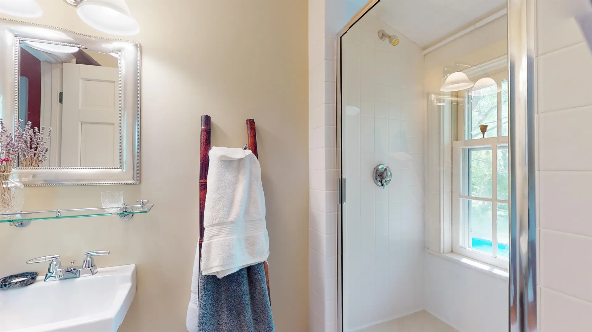 1595 Delong Road Cornwall VT 05753
