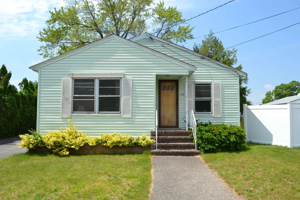 158 Biron Street Manchester NH 03102