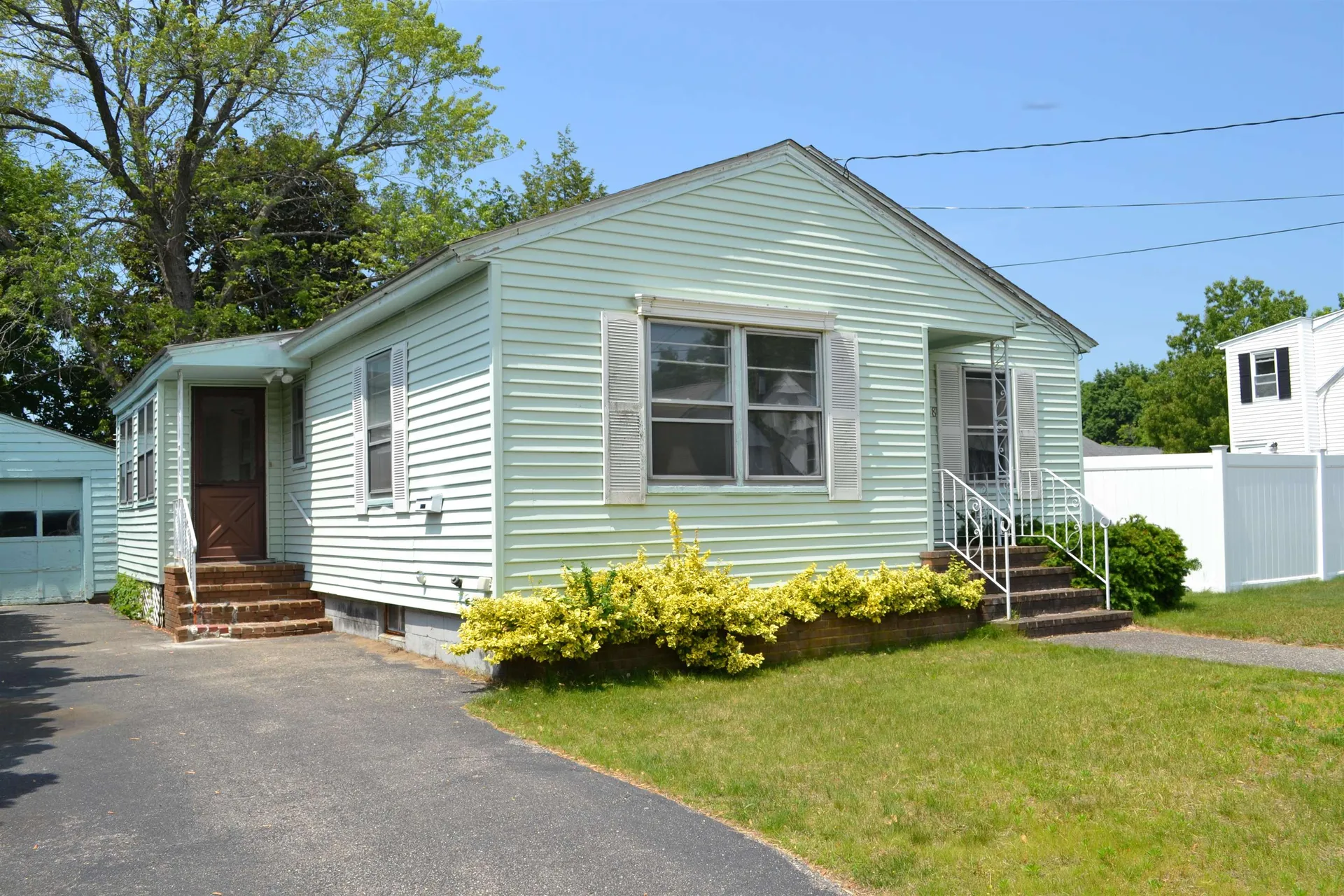 158 Biron Street Manchester NH 03102