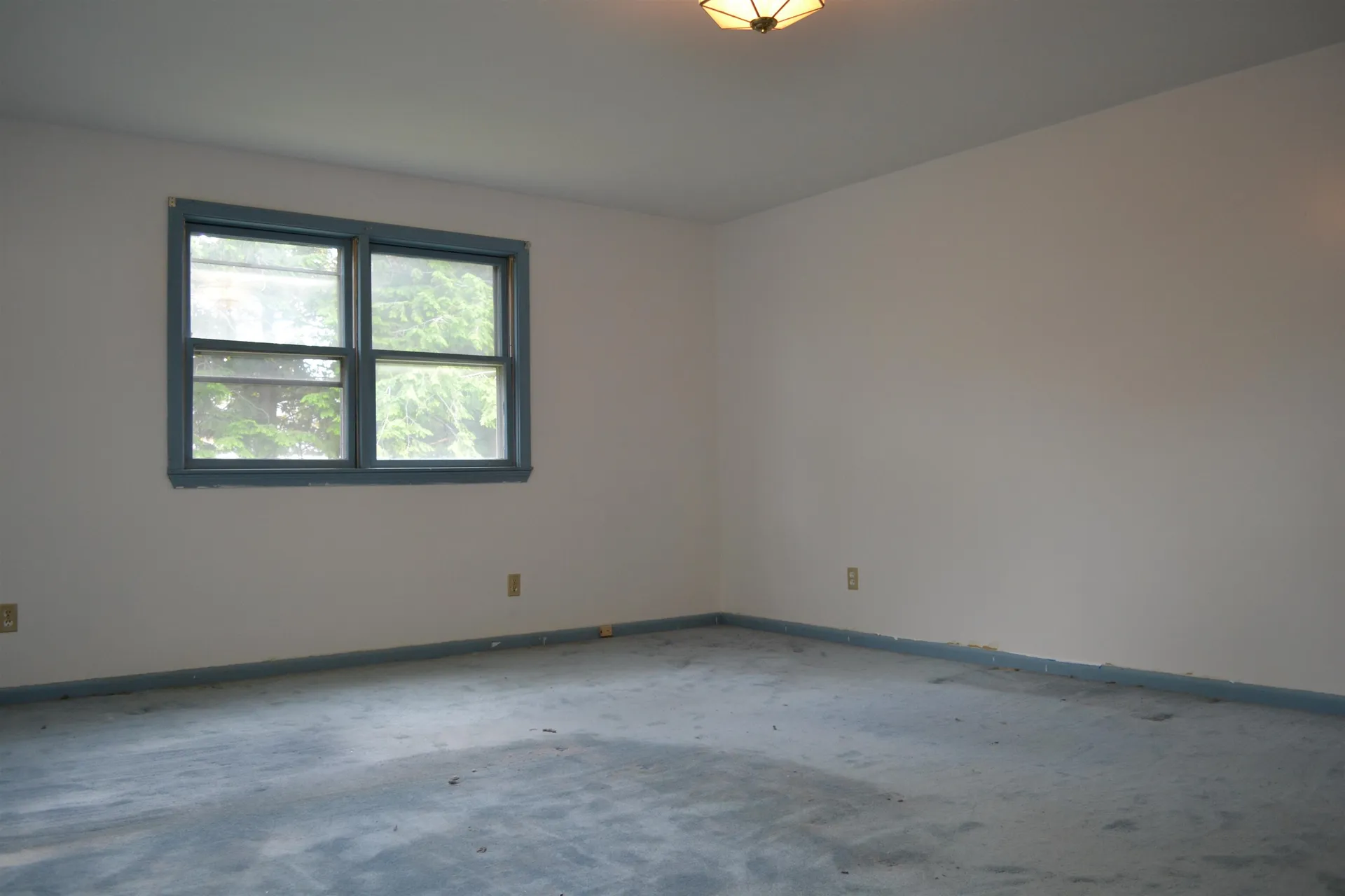 158 Biron Street Manchester NH 03102