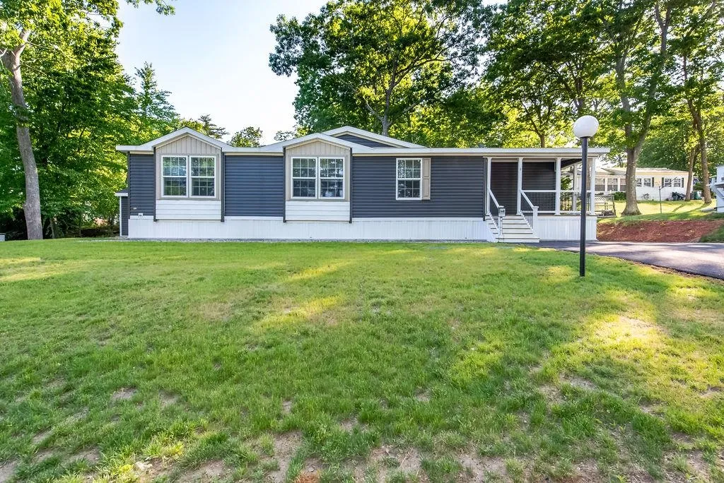 2 South Blueberry Lane Rochester NH 03867
