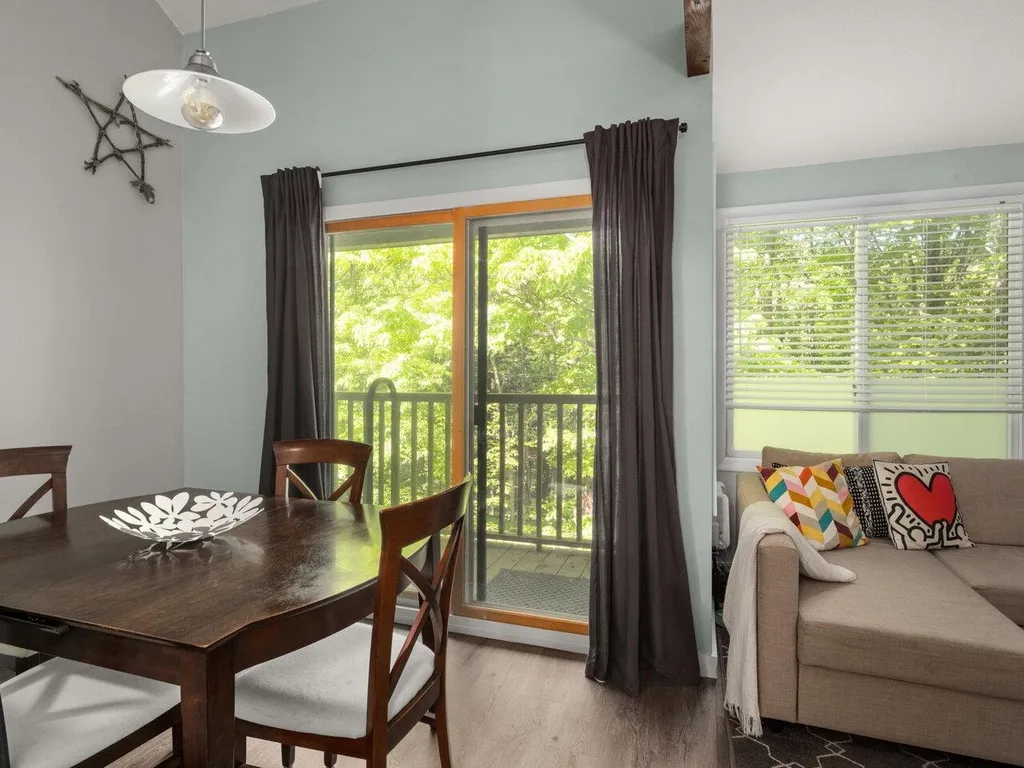 98 Sugar Run Fayston VT 05673