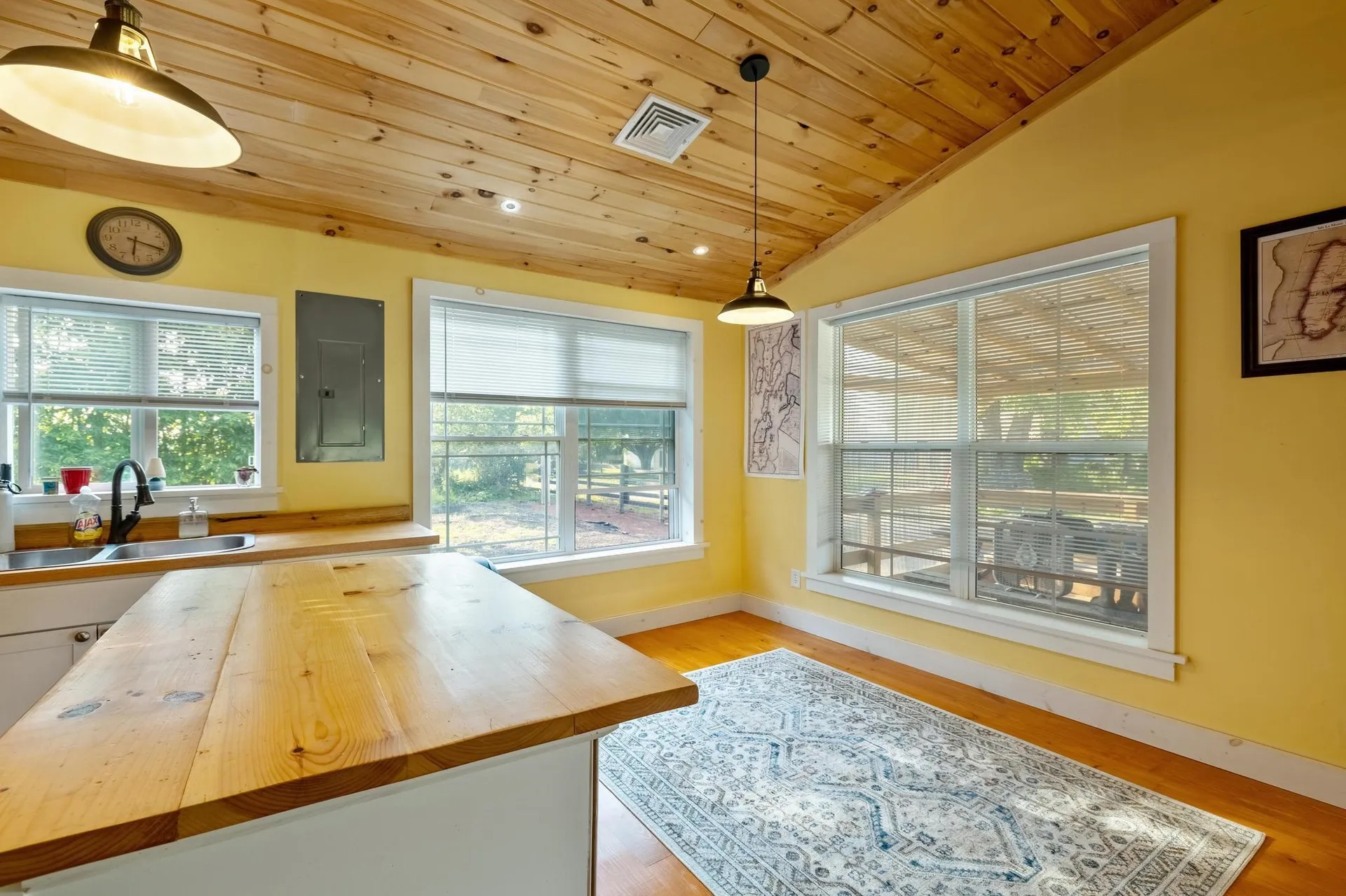 30 Senesac Place Isle La Motte VT 05463