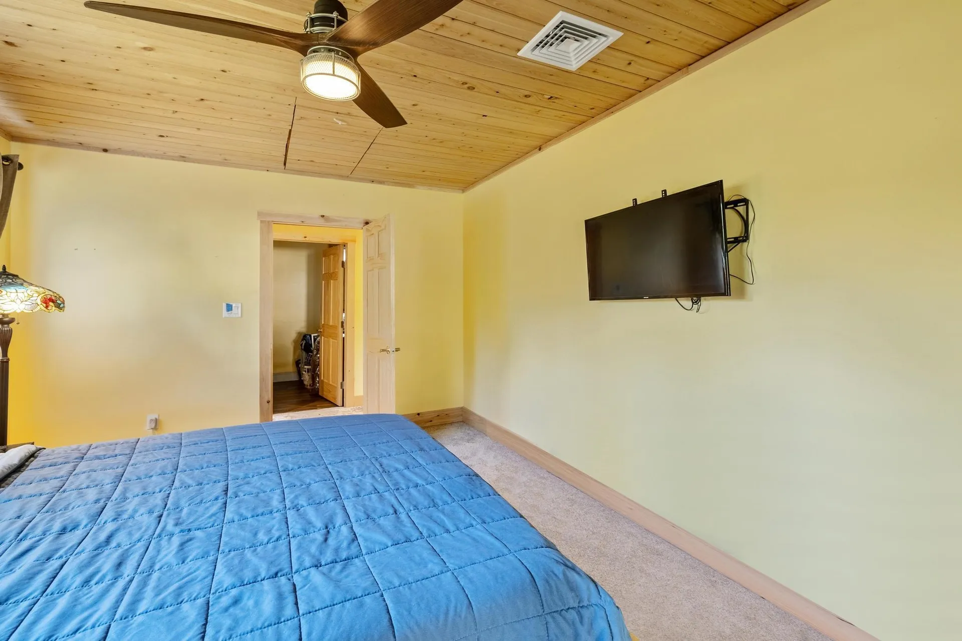 30 Senesac Place Isle La Motte VT 05463