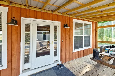 30 Senesac Place Isle La Motte VT 05463