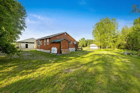 30 Senesac Place Isle La Motte VT 05463
