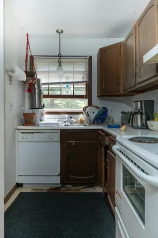 13 Sugartee Lane Essex Junction VT 05452