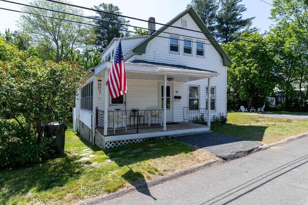 31 Jackson Street Manchester NH 03102