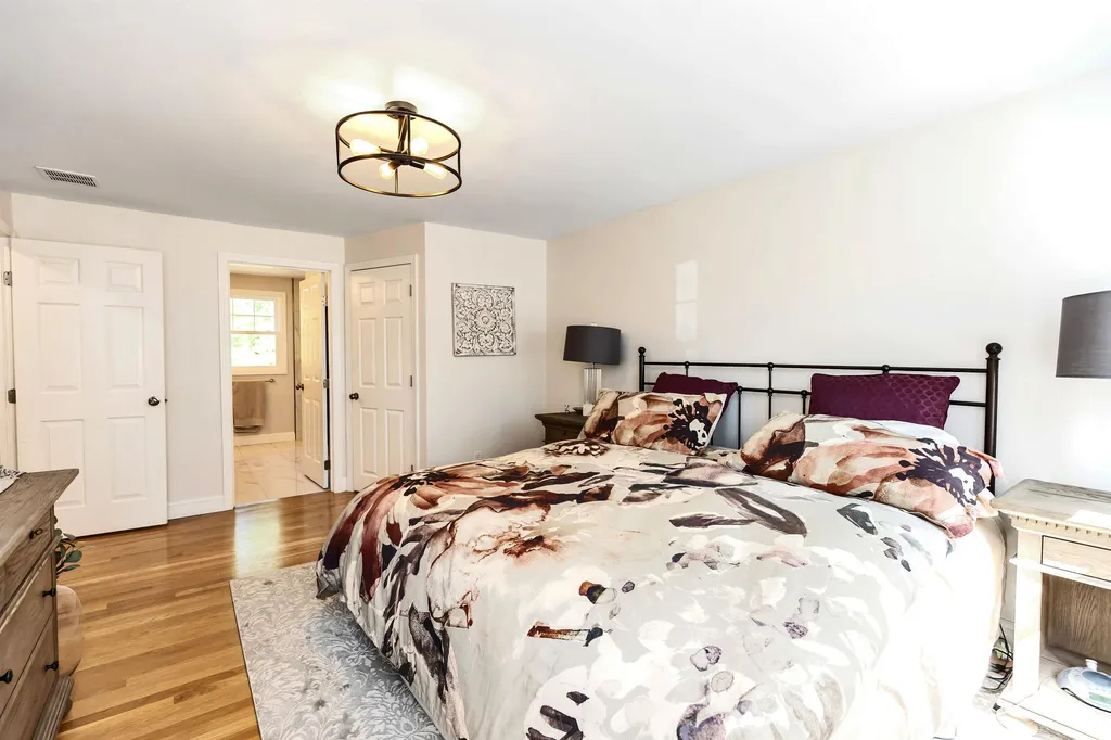 2180 Elm Street Manchester NH 03104