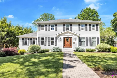 2180 Elm Street Manchester NH 03104