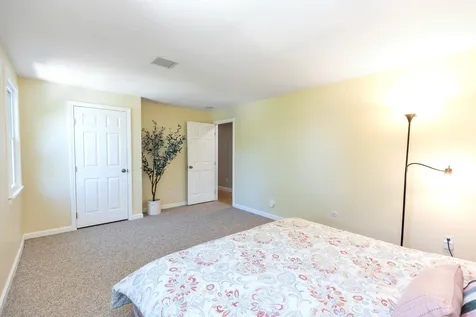 2180 Elm Street Manchester NH 03104