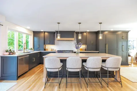2180 Elm Street Manchester NH 03104