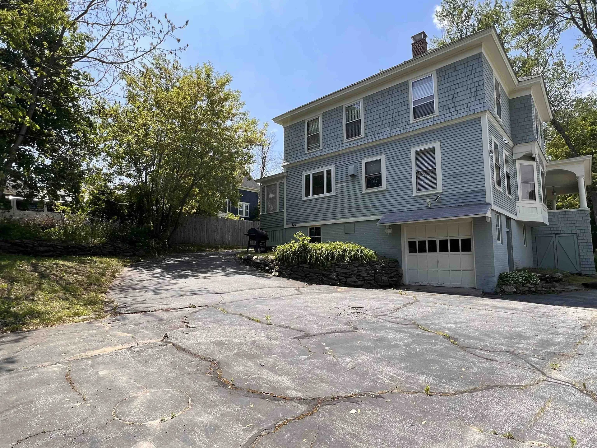 20 Highland Avenue Claremont NH 03743
