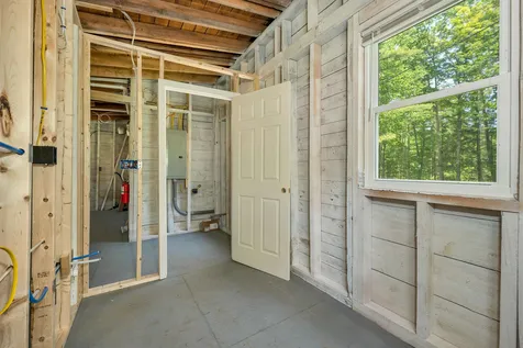 122 Bunker Hill Road Hill NH 03243