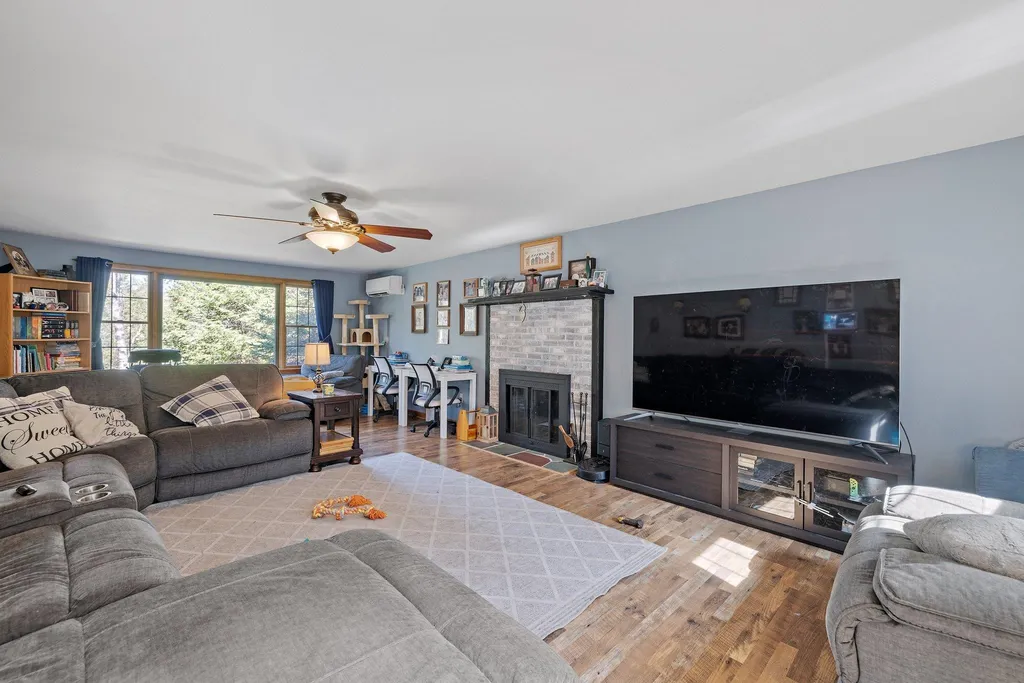 179 Crestview Drive Jaffrey NH 03452