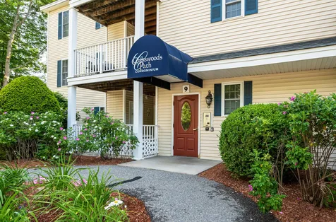9 Crosswoods Path Boulevard Merrimack NH 03054