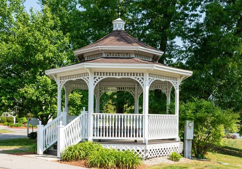 9 Crosswoods Path Boulevard Merrimack NH 03054