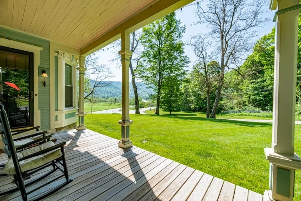 62 Raymond Road Danby VT 05739