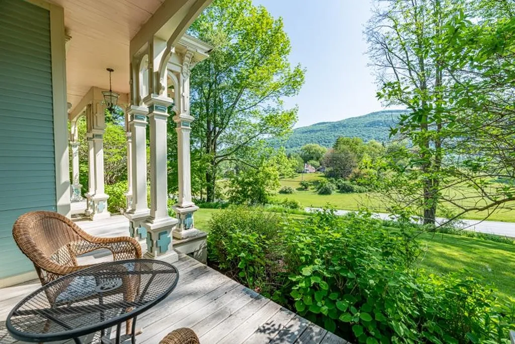 62 Raymond Road Danby VT 05739