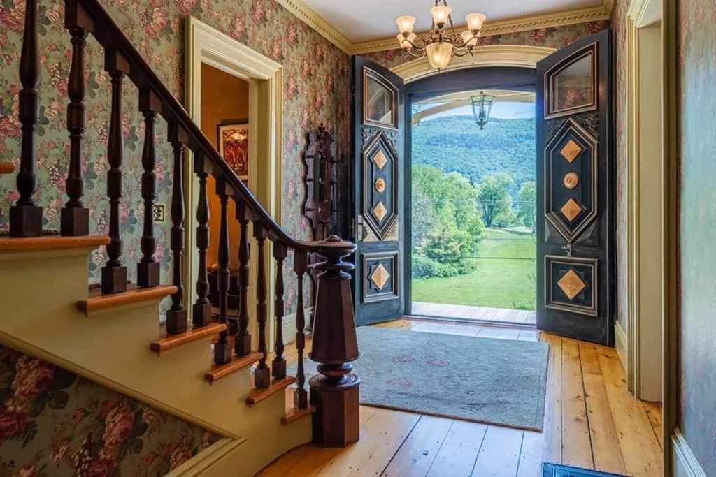 62 Raymond Road Danby VT 05739