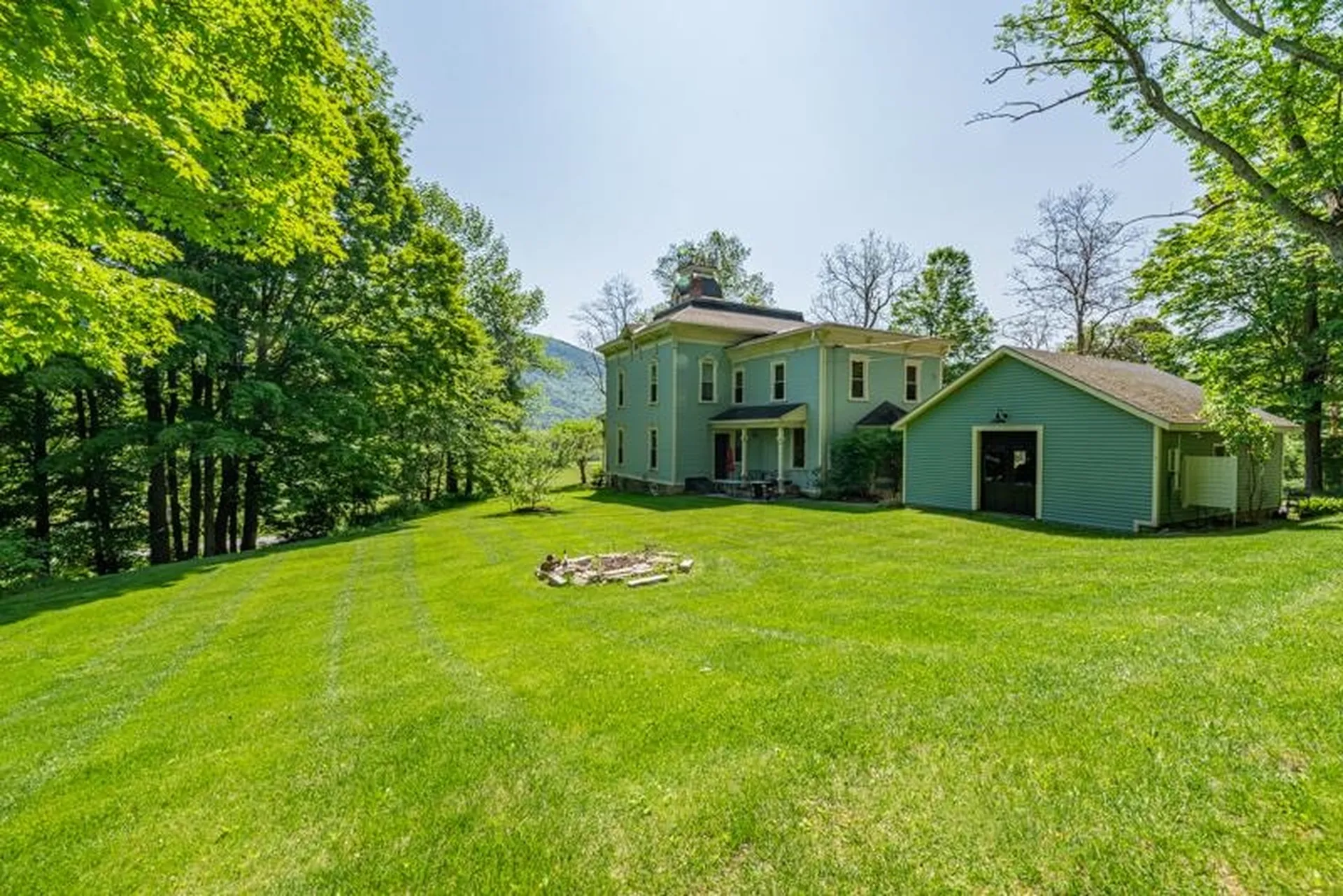 62 Raymond Road Danby VT 05739