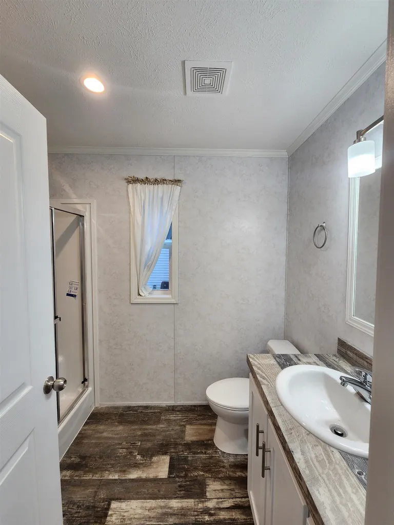 22 Elizabeth Drive Boscawen NH 03303