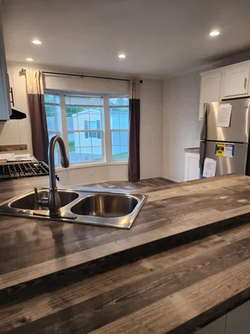 22 Elizabeth Drive Boscawen NH 03303